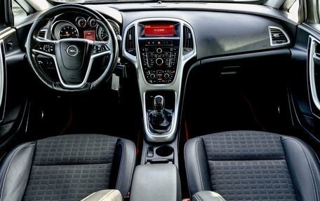 Opel Astra J, 2013 год, 750 000 рублей, 13 фотография