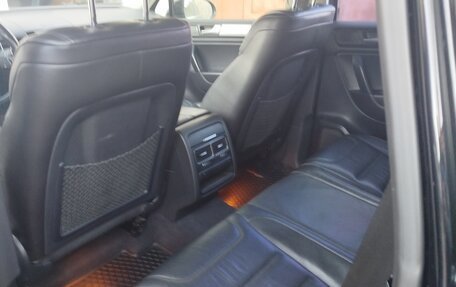 Volkswagen Touareg III, 2013 год, 1 995 000 рублей, 17 фотография