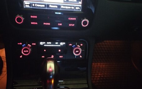 Volkswagen Touareg III, 2013 год, 1 995 000 рублей, 25 фотография