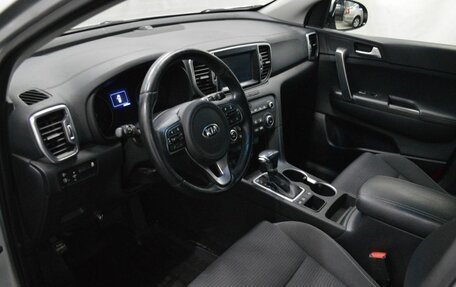 KIA Sportage IV рестайлинг, 2016 год, 1 800 000 рублей, 10 фотография