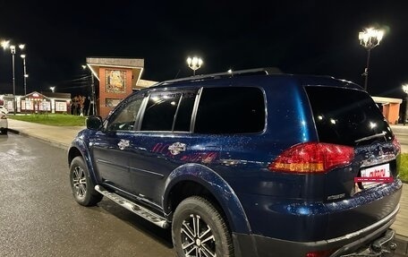 Mitsubishi Pajero Sport II рестайлинг, 2011 год, 2 200 000 рублей, 5 фотография