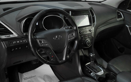 Hyundai Santa Fe III рестайлинг, 2016 год, 2 599 000 рублей, 7 фотография