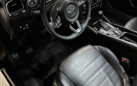 Mazda 6, 2018 год, 1 880 000 рублей, 13 фотография