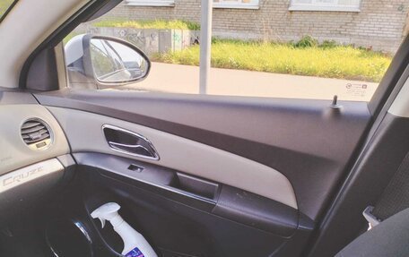 Chevrolet Cruze II, 2012 год, 500 000 рублей, 3 фотография