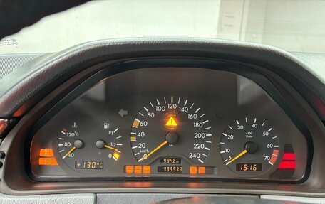 Mercedes-Benz E-Класс, 1999 год, 520 000 рублей, 6 фотография