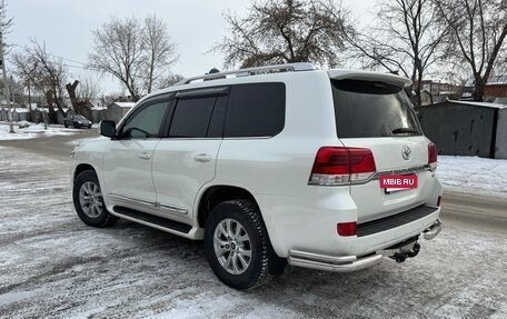 Toyota Land Cruiser 200, 2015 год, 6 300 000 рублей, 3 фотография