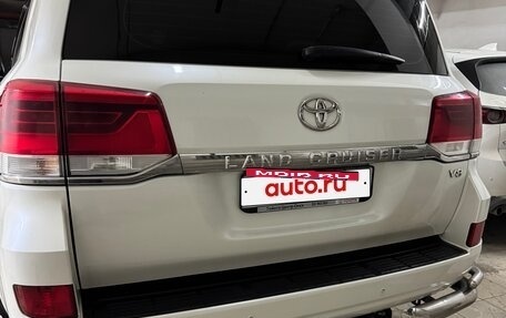 Toyota Land Cruiser 200, 2015 год, 6 300 000 рублей, 5 фотография