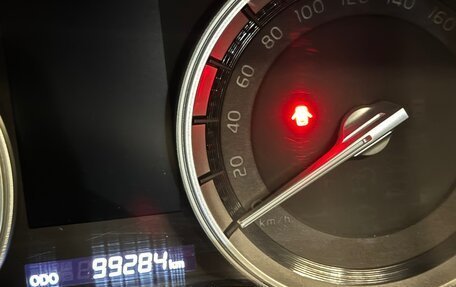 Toyota Land Cruiser 200, 2015 год, 6 300 000 рублей, 21 фотография