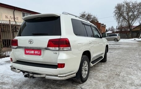 Toyota Land Cruiser 200, 2015 год, 6 300 000 рублей, 11 фотография