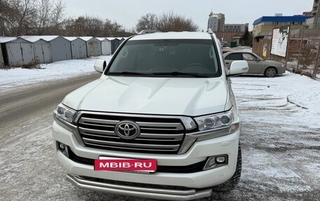 Toyota Land Cruiser 200, 2015 год, 6 300 000 рублей, 16 фотография