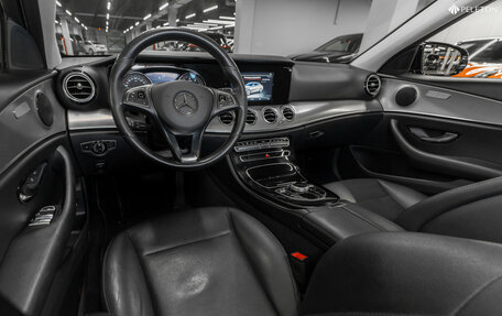 Mercedes-Benz E-Класс, 2017 год, 2 490 000 рублей, 7 фотография