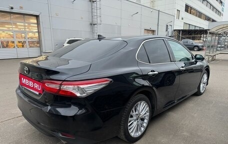 Toyota Camry, 2019 год, 2 550 000 рублей, 9 фотография