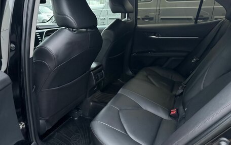 Toyota Camry, 2019 год, 2 550 000 рублей, 15 фотография