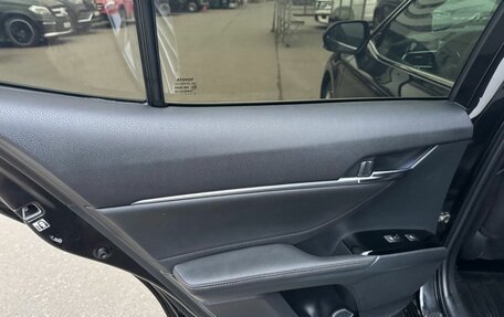 Toyota Camry, 2019 год, 2 550 000 рублей, 14 фотография