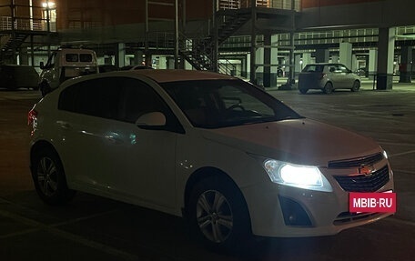 Chevrolet Cruze II, 2014 год, 900 000 рублей, 6 фотография