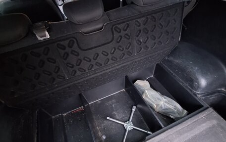 KIA Carens III (RP), 2011 год, 720 000 рублей, 10 фотография