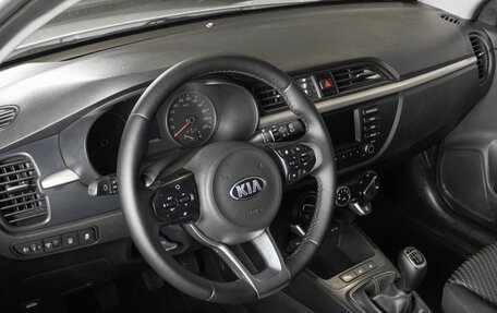 KIA Rio IV, 2019 год, 1 340 000 рублей, 3 фотография