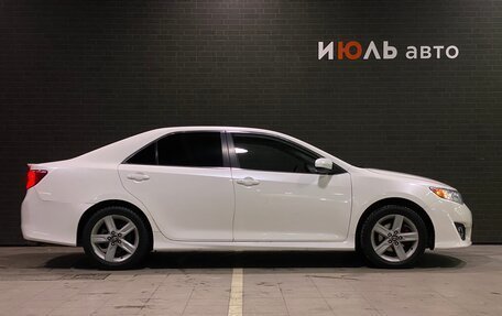 Toyota Camry, 2012 год, 1 250 000 рублей, 5 фотография