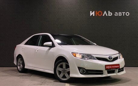 Toyota Camry, 2012 год, 1 250 000 рублей, 4 фотография