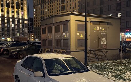 Toyota Altezza, 1999 год, 750 000 рублей, 2 фотография