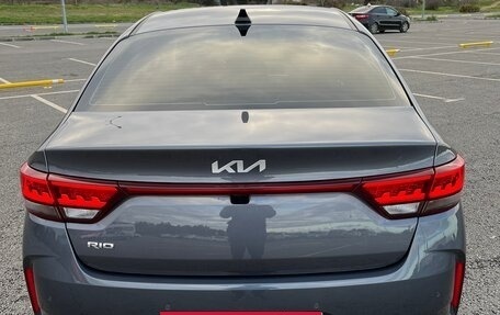 KIA Rio IV, 2021 год, 1 950 000 рублей, 6 фотография