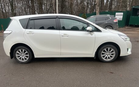 Toyota Verso I, 2013 год, 1 075 000 рублей, 6 фотография