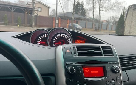 Toyota Verso I, 2013 год, 1 075 000 рублей, 16 фотография