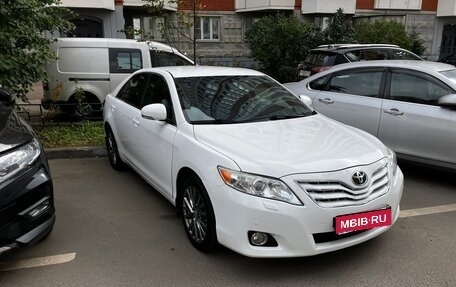 Toyota Camry, 2011 год, 1 655 000 рублей, 3 фотография