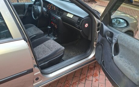 Opel Vectra B рестайлинг, 1998 год, 335 000 рублей, 8 фотография