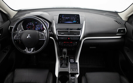 Mitsubishi Eclipse Cross, 2019 год, 1 749 000 рублей, 9 фотография