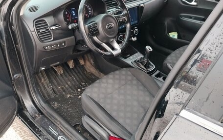 KIA Rio IV, 2017 год, 1 200 000 рублей, 8 фотография