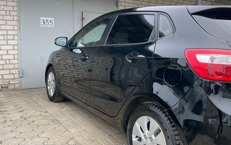KIA Rio III рестайлинг, 2013 год, 799 000 рублей, 13 фотография