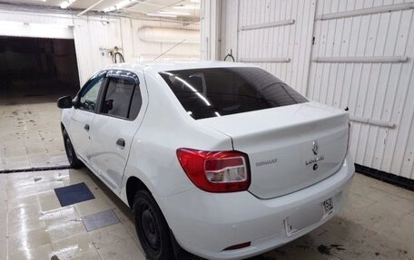 Renault Logan II, 2019 год, 730 000 рублей, 2 фотография