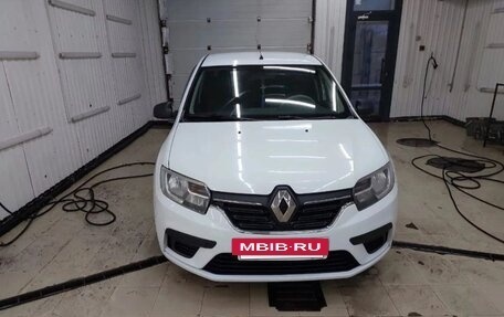 Renault Logan II, 2019 год, 730 000 рублей, 4 фотография