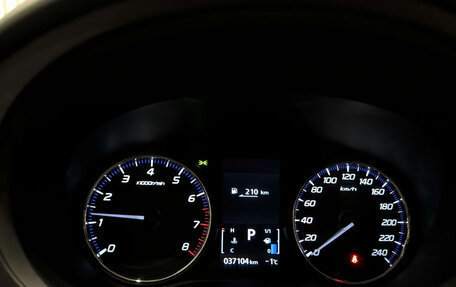 Mitsubishi Outlander III рестайлинг 3, 2019 год, 2 480 000 рублей, 16 фотография