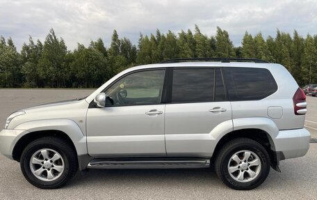 Toyota Land Cruiser Prado 120 рестайлинг, 2007 год, 1 750 000 рублей, 2 фотография