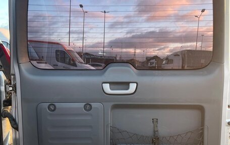 Toyota Land Cruiser Prado 120 рестайлинг, 2007 год, 1 750 000 рублей, 10 фотография