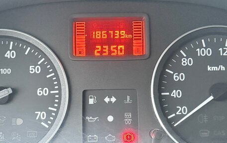 Renault Logan I, 2010 год, 530 000 рублей, 6 фотография