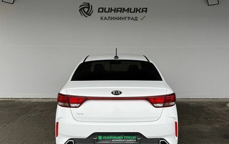 KIA Rio IV, 2021 год, 1 640 000 рублей, 4 фотография