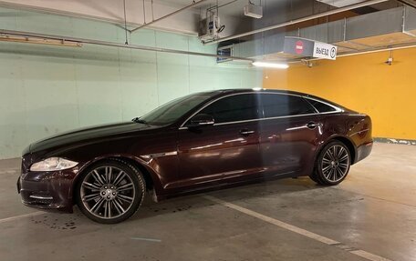 Jaguar XJ IV (X351), 2011 год, 2 700 000 рублей, 2 фотография