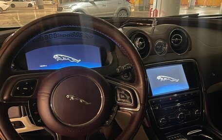 Jaguar XJ IV (X351), 2011 год, 2 700 000 рублей, 16 фотография