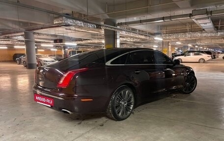 Jaguar XJ IV (X351), 2011 год, 2 700 000 рублей, 5 фотография