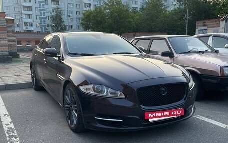Jaguar XJ IV (X351), 2011 год, 2 700 000 рублей, 28 фотография