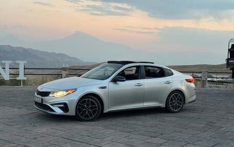 KIA Optima IV, 2020 год, 1 600 000 рублей, 3 фотография