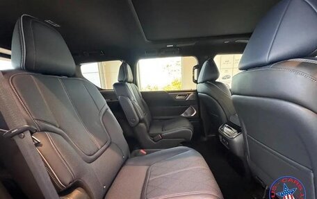 Infiniti QX80, 2025 год, 17 000 156 рублей, 16 фотография