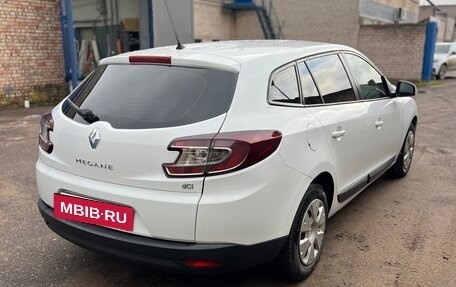 Renault Megane III, 2010 год, 730 000 рублей, 3 фотография