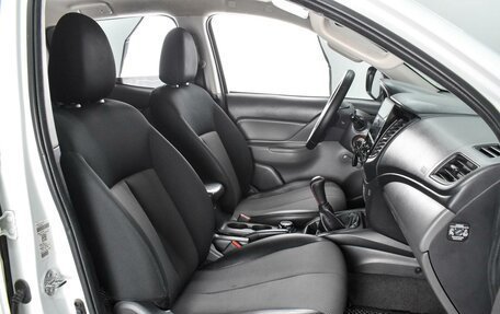 Mitsubishi L200 IV рестайлинг, 2018 год, 2 279 000 рублей, 8 фотография