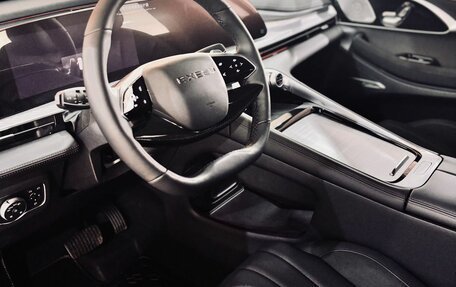 CheryExeed TXL, 2024 год, 3 800 000 рублей, 4 фотография