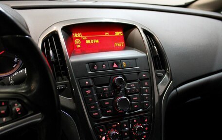 Opel Astra J, 2013 год, 969 000 рублей, 10 фотография