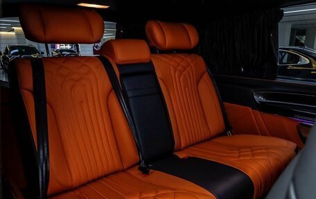 Mercedes-Benz V-Класс, 2024 год, 6 850 000 рублей, 9 фотография